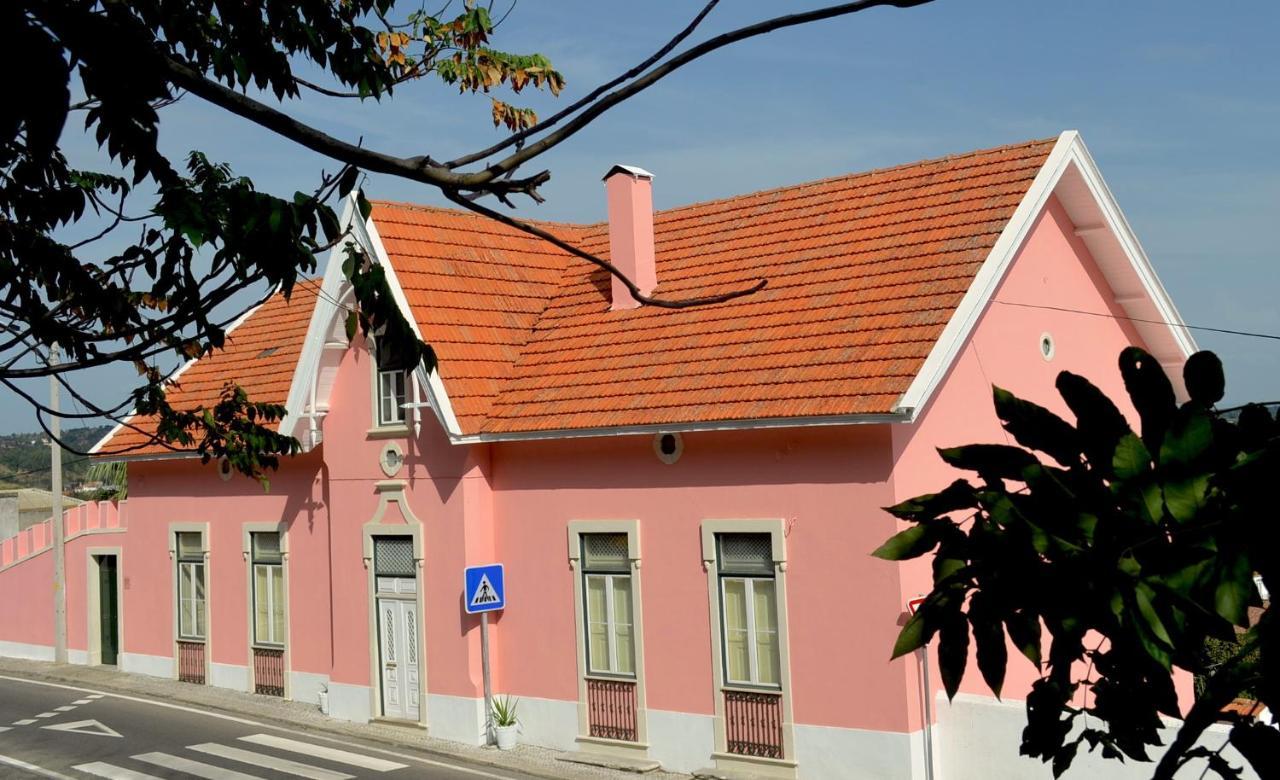 הוילה Santarém Chalet Santa Iria מראה חיצוני תמונה